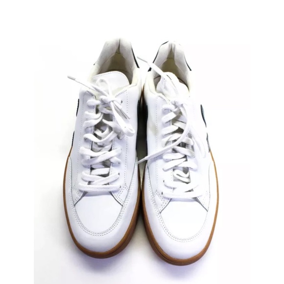 Veja Mens V-12 Sneakers - Extra White/Nautico/Gum Sole Size 43 - Picture 14 of 14